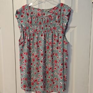 NWOT- Sage Green Floral Ruffled Sleeveless Tank Woman XL